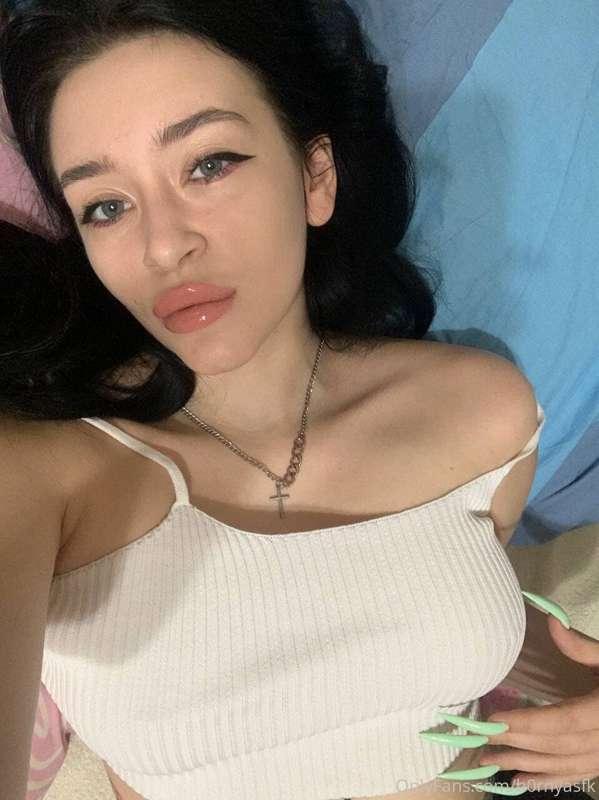 im in bed daddy, u wanna come here?💕