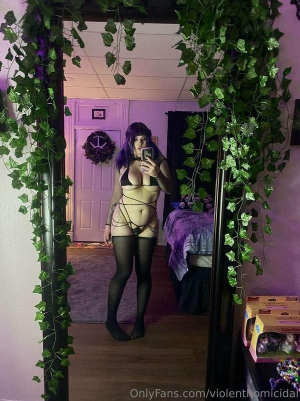 thank u 2 those who showed up for my stream! lots more comin..