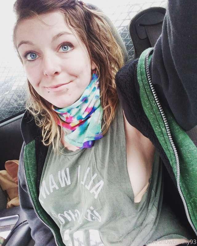 Just wanted to say thanks to all my followers love you all!