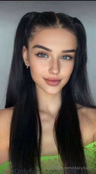 SEXY BAE @cutie_alice IS CRAZY NYMPHOMANIAC🤤 SHE LOVES TO PL..