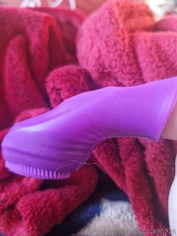 Oh baby wanna see me use this? Tip $3 and I'll show u x