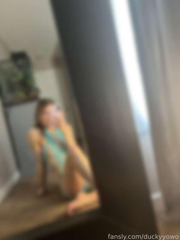 Rip a hole and fuck me😩