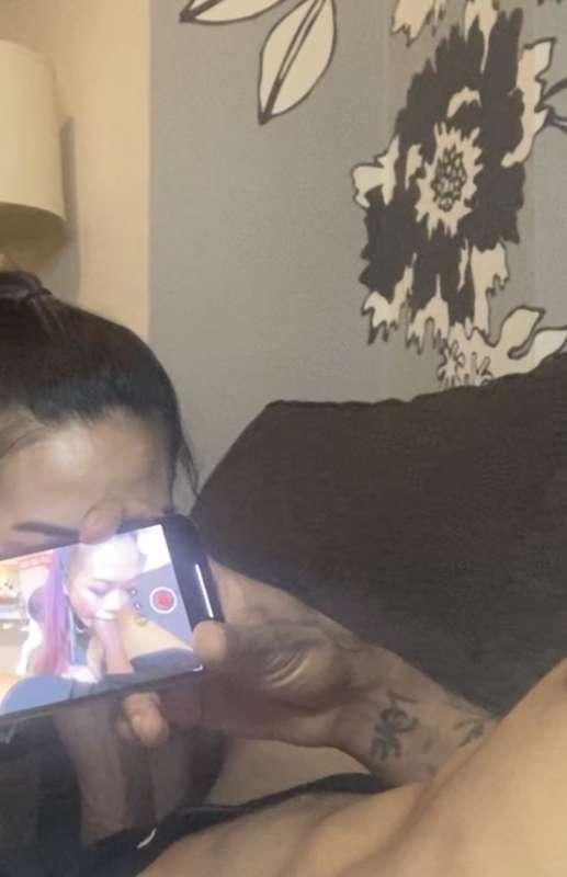 POV 🤭
i’m ducking your dick and we film it for out OF accoun..