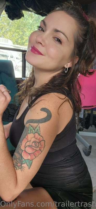 Random cute pic cuz I look hot and only slightly dumb. Enjoy..