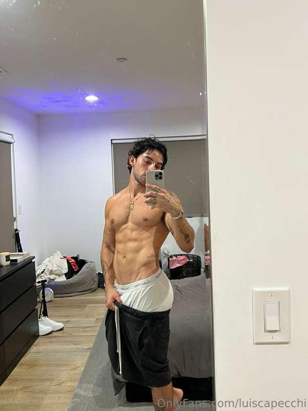 🤐🦴