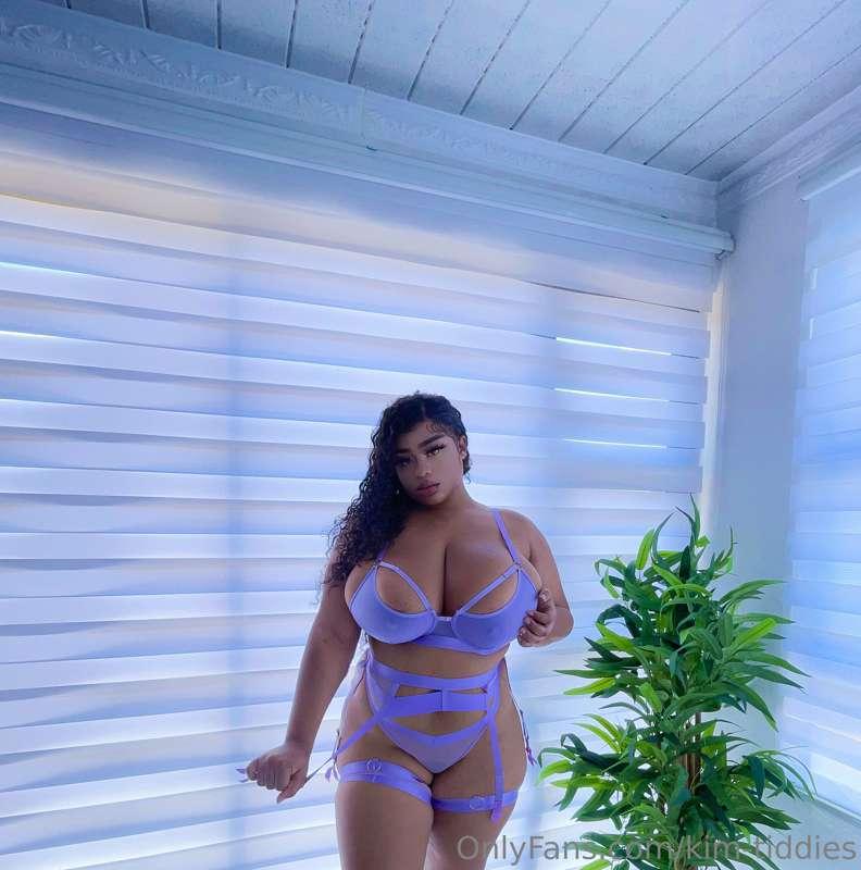 Exclusive video only available here : @taste-kimtiddies 
htt..