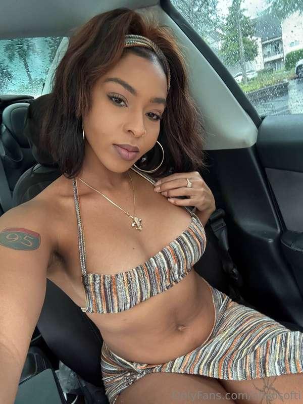 How’s your work day going big head??😍