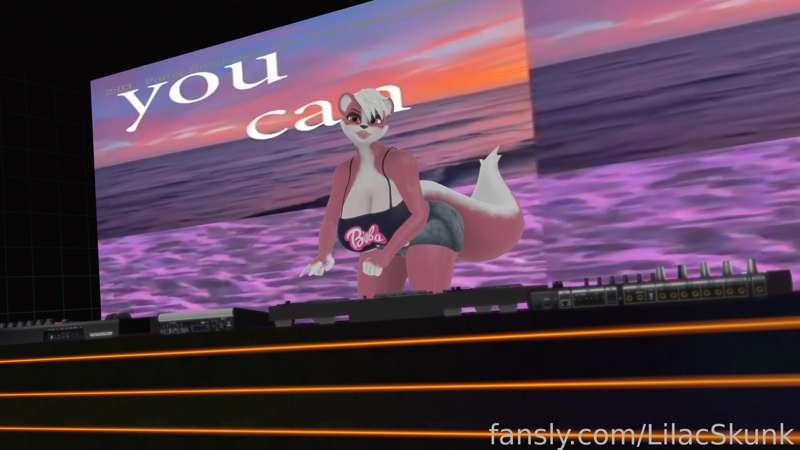 lilacskunk image #0