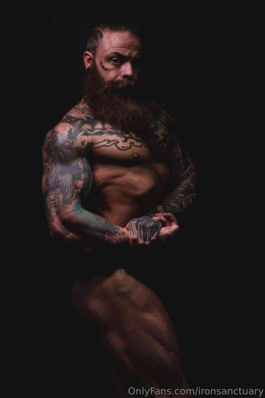 The more you stare, the deeper you sink