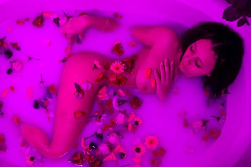 Finally had a chance to do a Milk Bath shoot S/O to @trixiel..