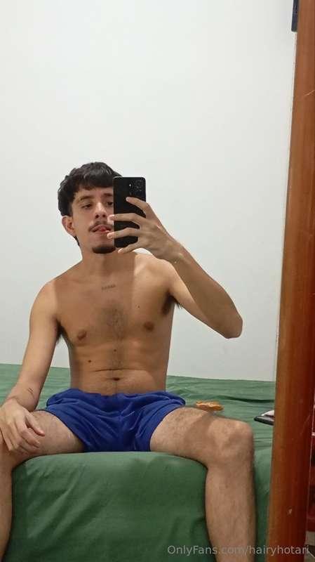 Where would you run your tongue first?😏