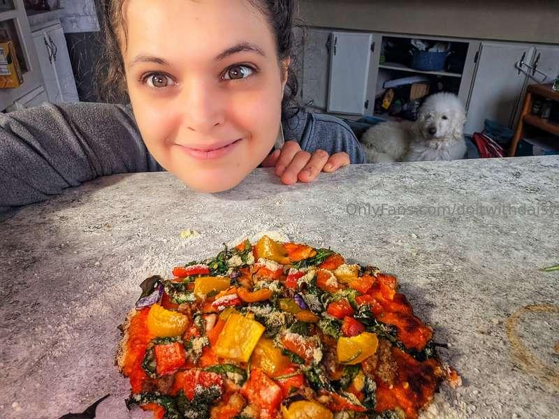 I made a cauliflower crust pizza using only Dog-Safe ingredi..