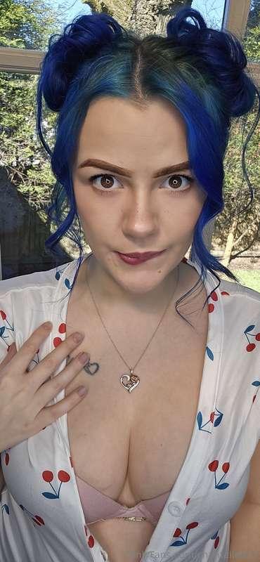 Today and tomorrow I'm making content all day!!!All messages..