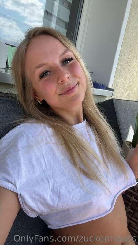Hab grad ein Video für Sonntag gedreht 😘 rate mal,  was Stel..