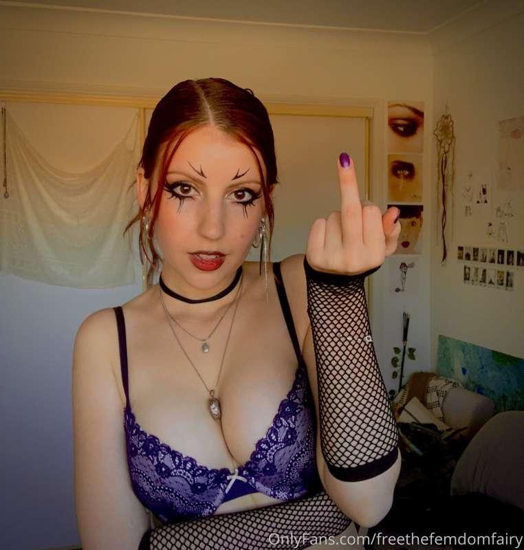 @thefemdomfairy
