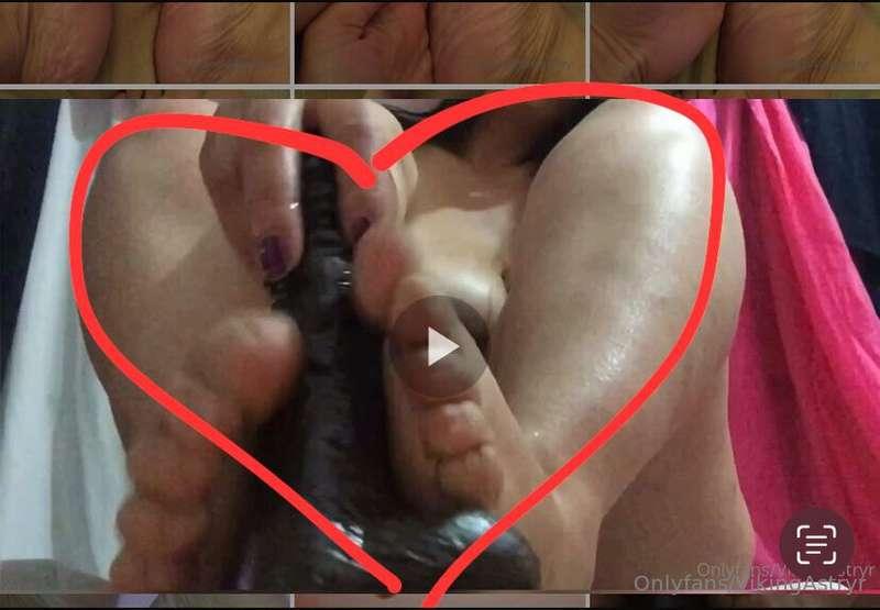 BigBlackDildo FeetJob VIDEO 👣🍆💦 Tip $5 here or ask me via DM