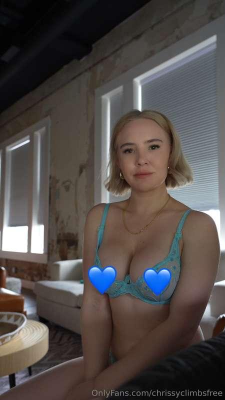 Uncensored version in the DMs 😘