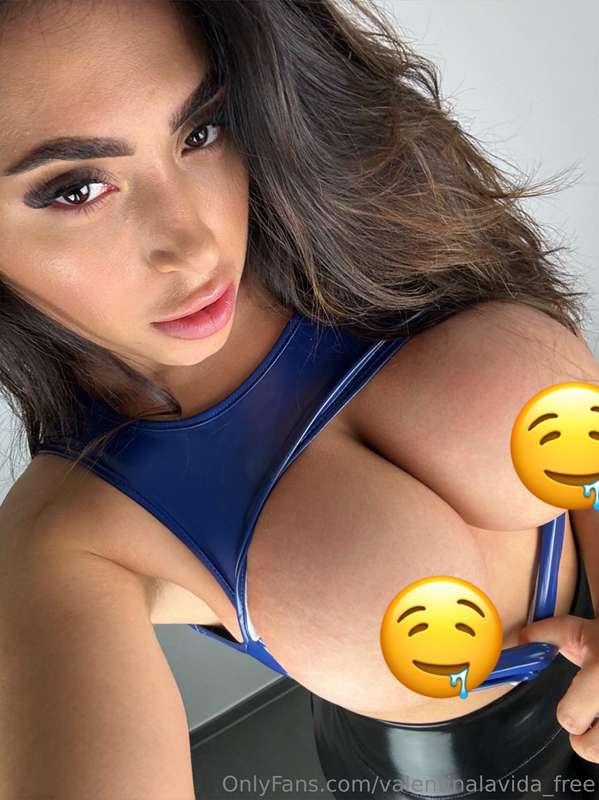 free tits 🍼🍼only for you💋 and without filter😜