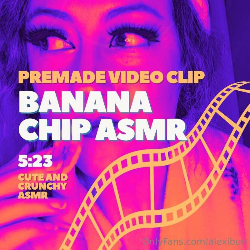 Banana chip ASMR 🤭 So crunchy!