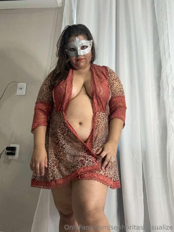 Boa Noite 🌙  Retirando essa roupa https://onlyfans.com/11225..