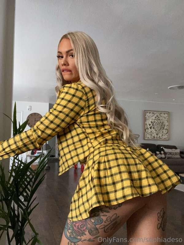 pull my skirt up or take it off? 