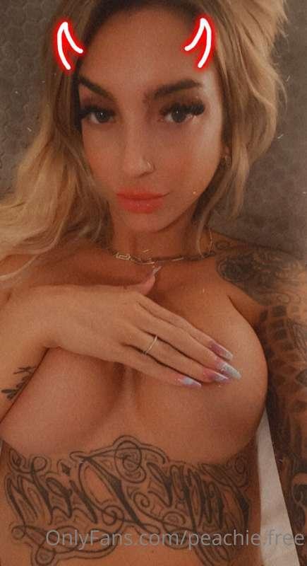 Tout ce que tu veux voir ce trouve 
ici 😈👉 @elypeachie