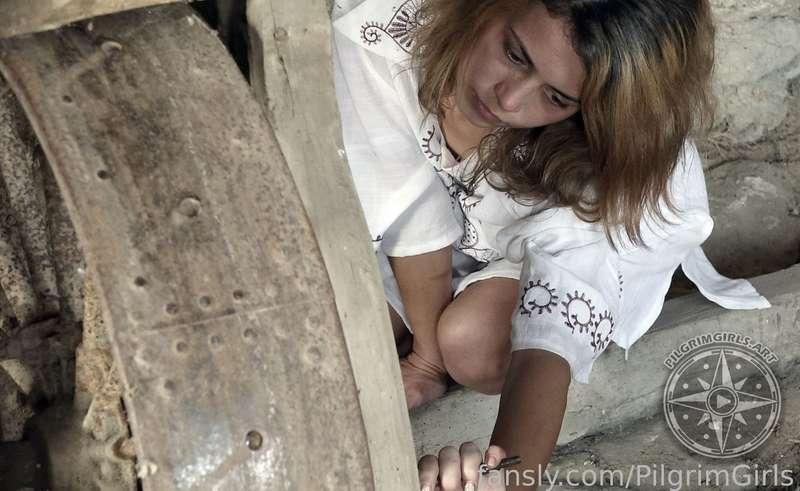pilgrimgirls image #10