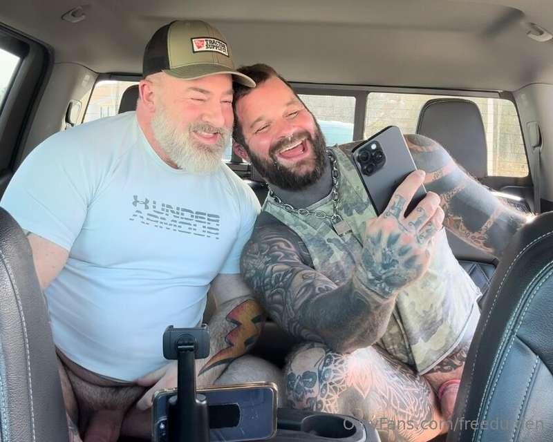 I finally got my hands on this hot, hung furry daddy in the ..