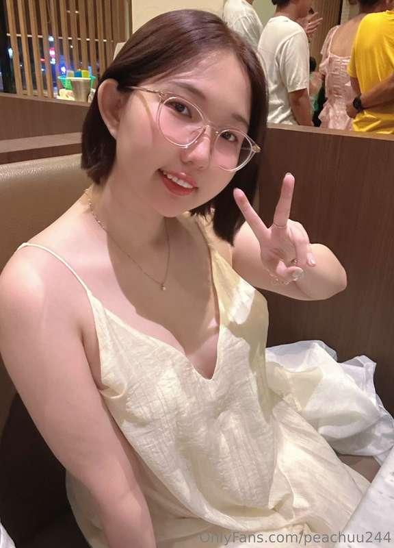 Yesterday I went out for Chinese with my friends, we chat an..