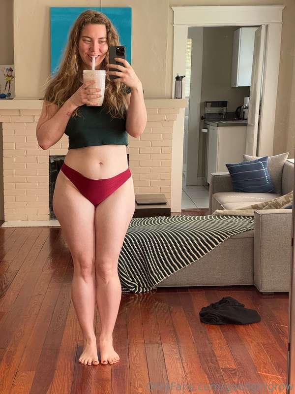 Time for messages while I suck down this thicc shake 