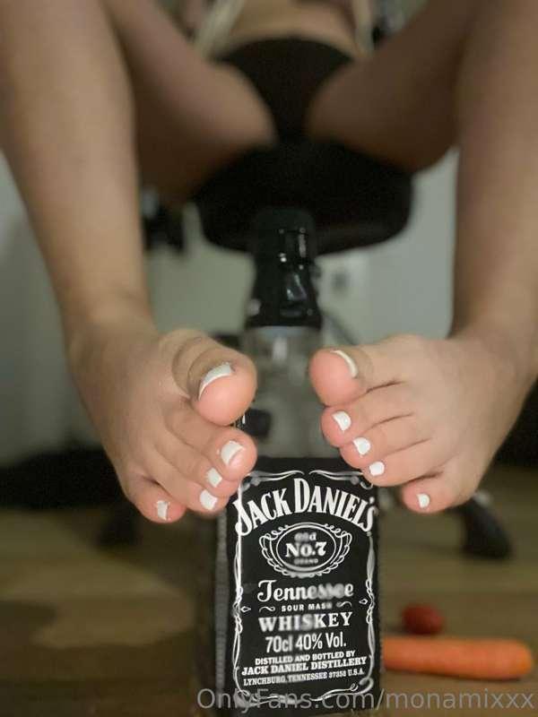 Come and drink together!