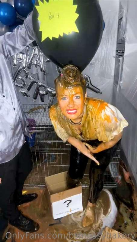 bsmessybakery image #1