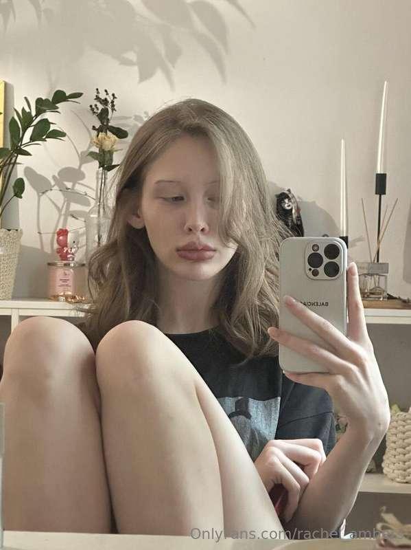 Hey sweetie ❤️✨ I’m Jessie @angel.jessiee, and despite all t..