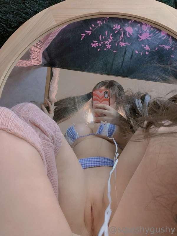 🤍💙🤍💙🤍 
swipe to watch me fuck my mirror 🥺