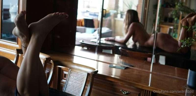 Tengo algo para ti bebe..🫣