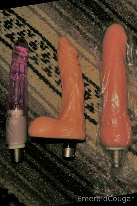 Who wants to see one of my fuck machine dildos in my tight b..