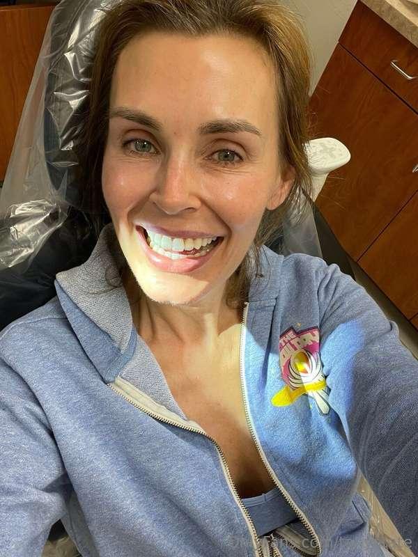 Feeling fresh and ready to shine! ✨ 
Just got my teeth clean..