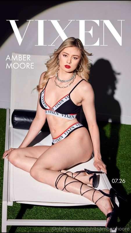 Your favorite babygirl is here 👀🥵