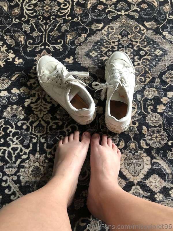 For the smelly feet lovers, my well worn white sneakers can ..