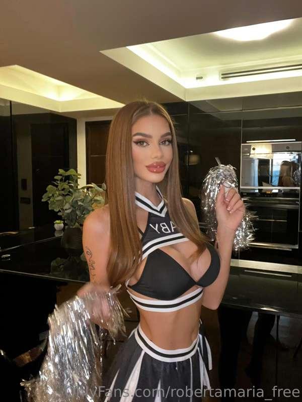 Let me show you my new moves 😈🖤