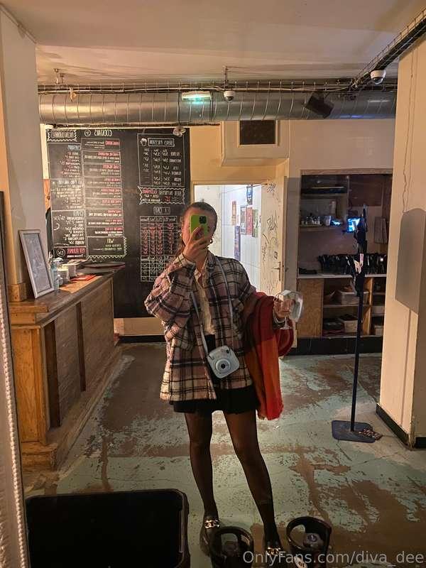 Do you have any autumn vibe movie recommendations (not horro..