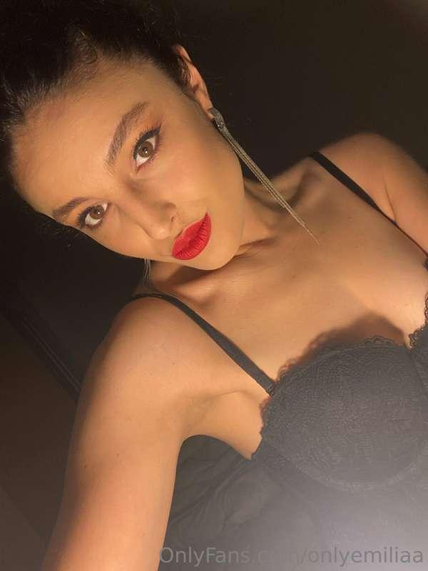 What if you fall in love with those eyes?  🌶