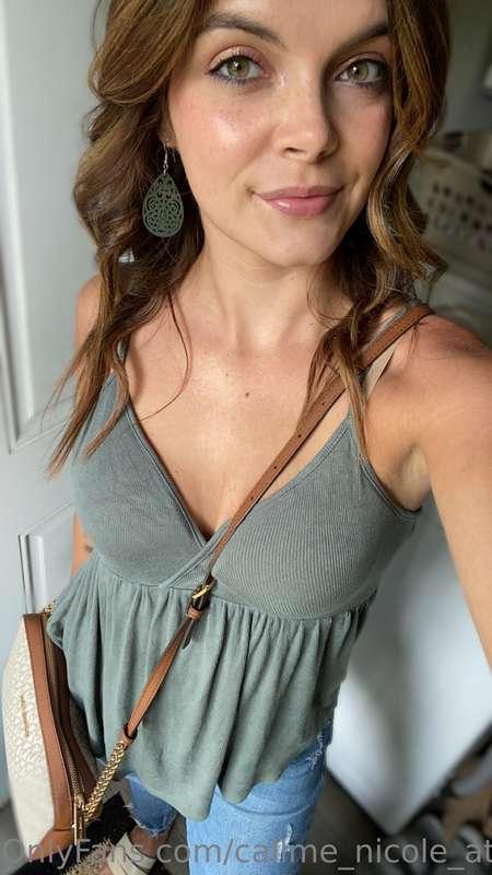 Going shopping 🛍. Want to spoil me and make me feel special ..