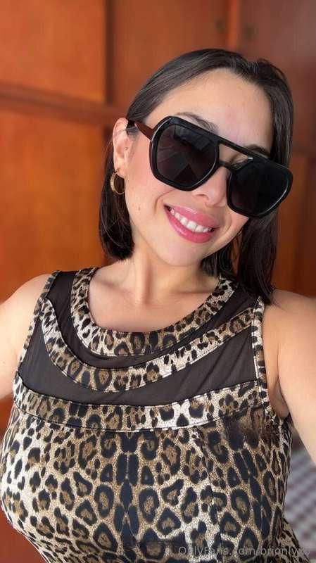 Got my sunnies on on this beautiful day 😜💋