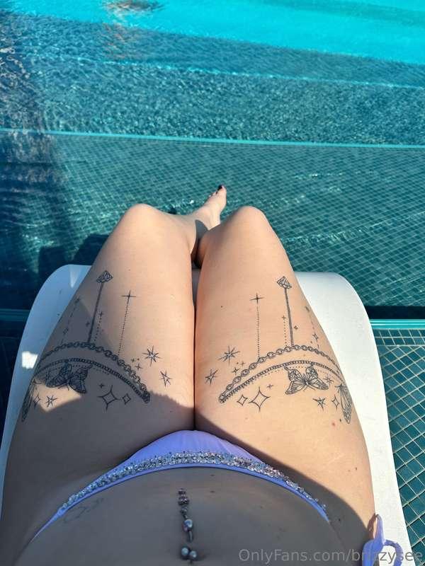 ur head + my thighs