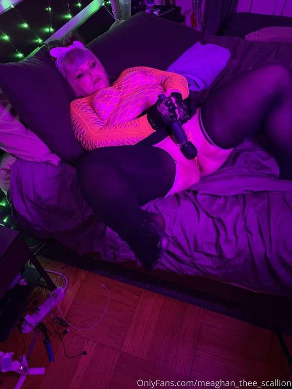 meaghan_thee_scallion image #1