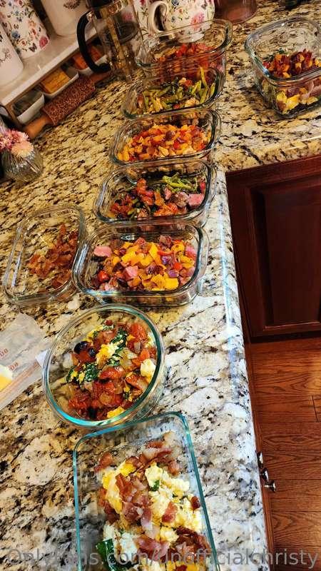 Happy meal prep Monday! Or Mack Monday. Whichever you celebr..