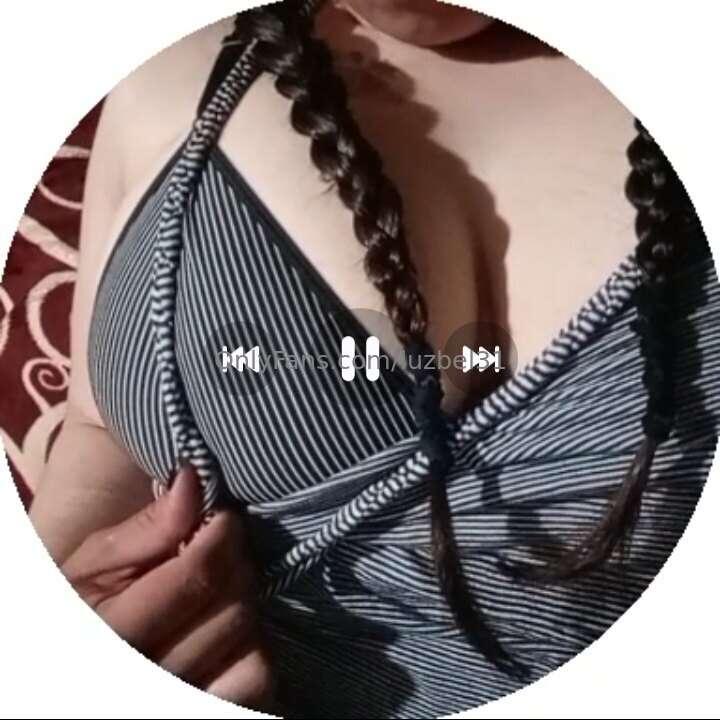 MIS TETAS 🍒🎞 VIDEOS JUGANDO CALIENTE CON MIS TETAS MOSTRANDO..