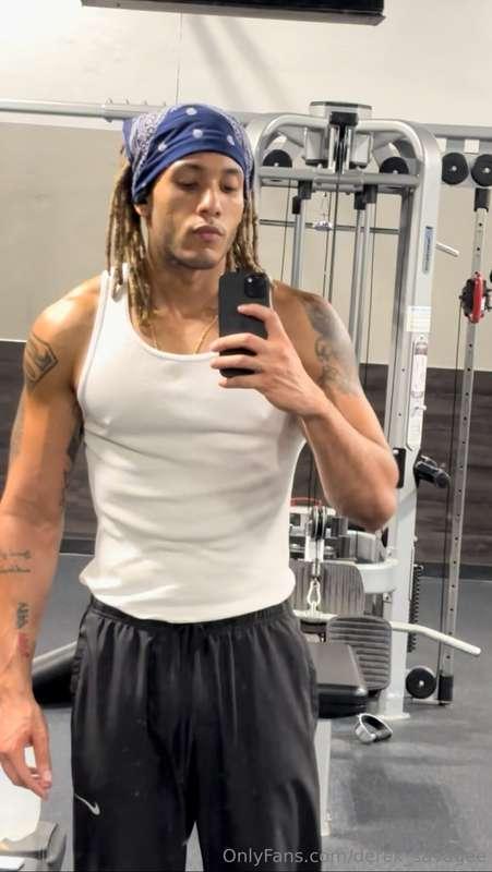 Who’s trying workout with me today?😈