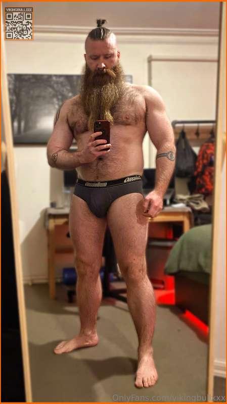 How bulky do you want me? All I wanna do is just keep growin..
